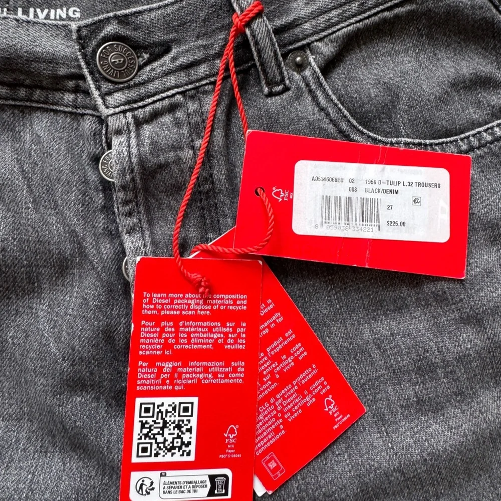 NWT Women’s Diesel High Waisted Straight Leg Jeans 27x32